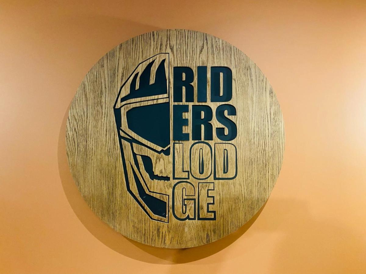 Apartament Riders Lodge Bielsko-Biala Jezynowa Buitenkant foto