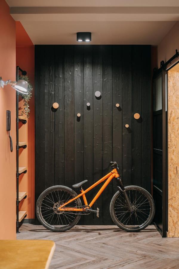 Apartament Riders Lodge Bielsko-Biala Jezynowa Buitenkant foto