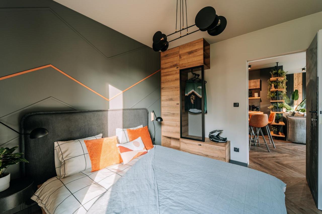 Apartament Riders Lodge Bielsko-Biala Jezynowa Buitenkant foto